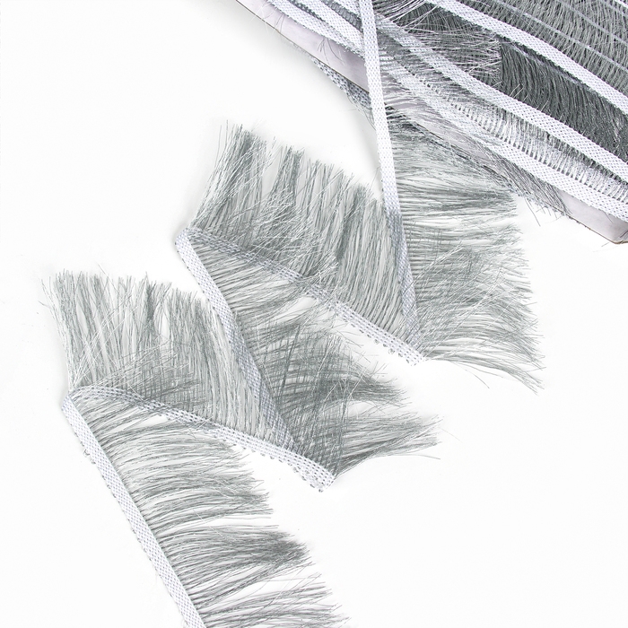 Тесьма с бахромой, цвет серебро ширина 6 см, по 25 м