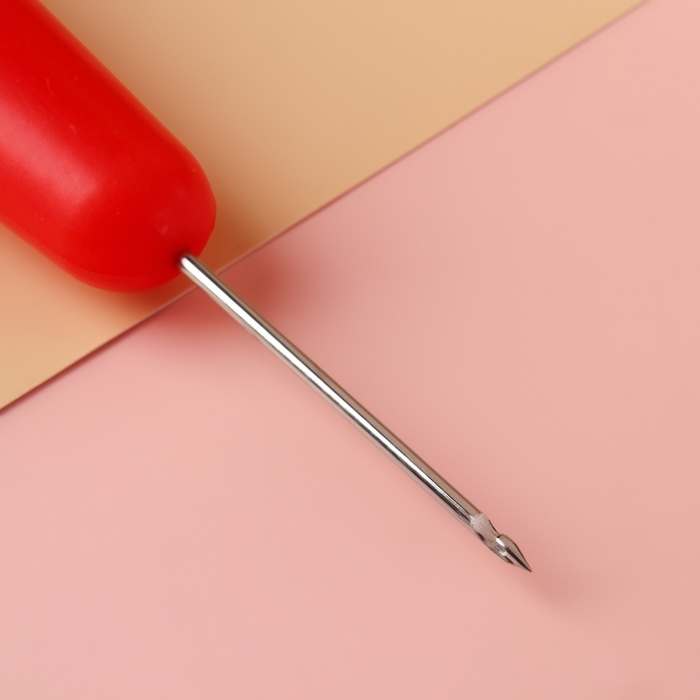 Шило швейное, с крючком, d = 2 мм, 14 × 3 см, лезвие 4,5 см, цвет МИКС Шило швейное, с крючком, d = 2 мм, 14 × 3 см, лезвие 4,5 см, цвет МИКС