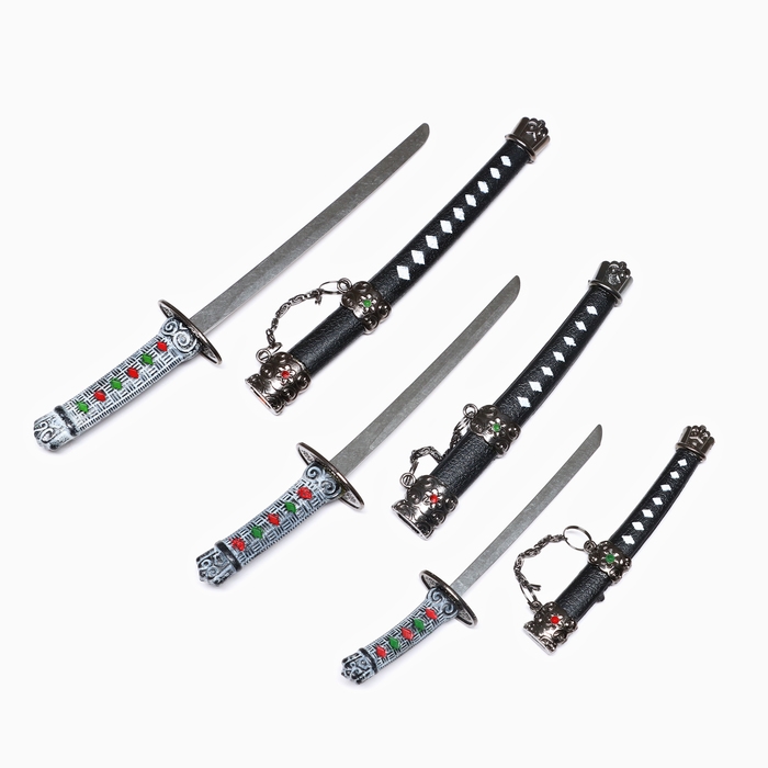 Сув. изделие катаны-мини 3в1 на подставке, ножны черные с белыми ромбами 16/20/24,5см