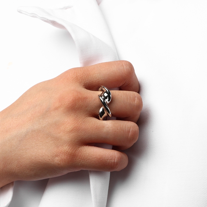 Кольцо металл «Тренд» перекрученное, цвет серебро, размер 17 Кольцо металл «Тренд» перекрученное, цвет серебро, размер 17