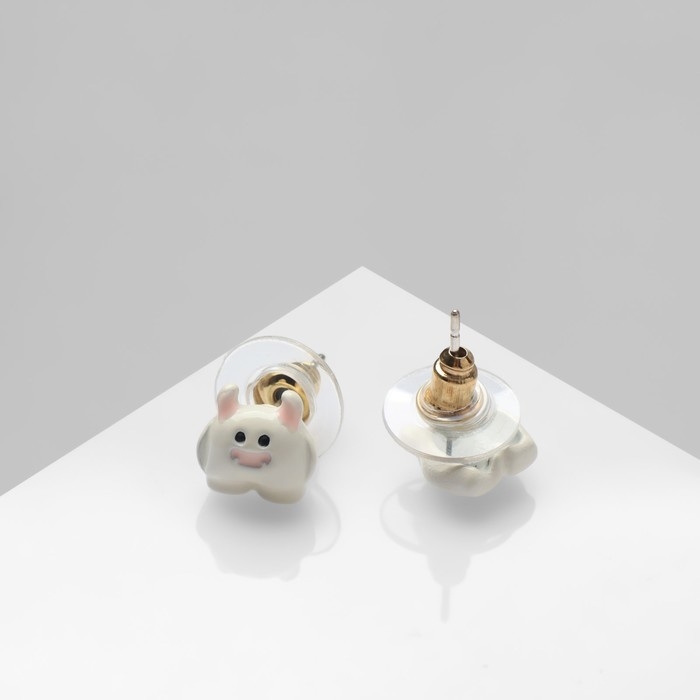 Серьги с эмалью &laquo;Монстрики&raquo; йети, цвет белый