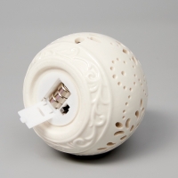 Елочный шар "Вьюга" 10х8.8х8.8, 1 LED, LR44x3(в компл.), Т/БЕЛЫЙ