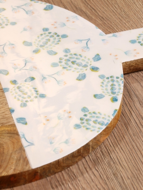 Доска разделочная круглая "Черепаха и цветы" дерево манго 36х28