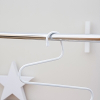 Вешалка для брюк и юбок &laquo;Змейка&raquo;, 29,5&times;35 см, цвет МИКС