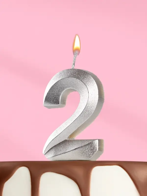 Свеча в торт &laquo;Грань&raquo;, цифра 2, серебряный металлик, 6.5 см