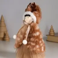 Кукла интерьерная "Девочка в меховой накидке, в шапке с рожками" 7х7х19 см