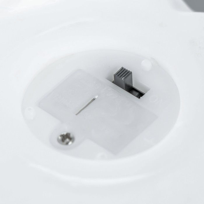 Фигурка светящаяся RISALUX &laquo;Ангелочек&raquo;, LED-ночник, батарейки 3&times;LR44, белый, 8.5&times;8&times;14.5 см