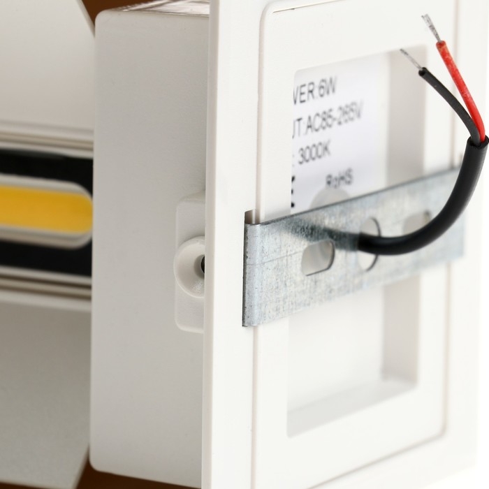 Светильник фасадный &laquo;Куб&raquo;, FSD-063, 6 Вт, 3000К, регулир. луч, IP65, 220 В, пластик, белый   1008423