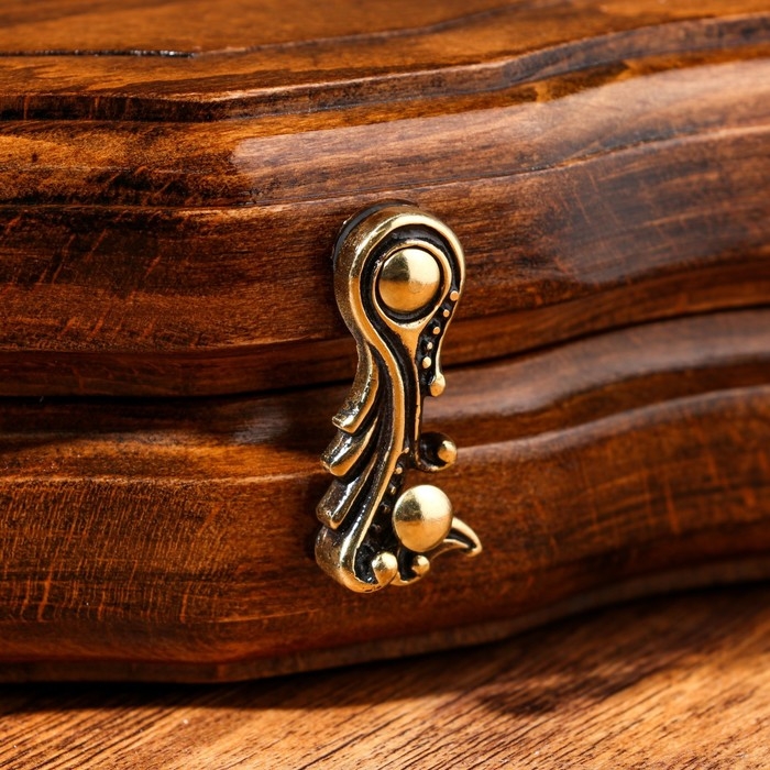 Нарды ручной работы Нарды ручной работы "Филин", глубокая резка, с ручкой, 60х30 см, с шахматным полем, массив ореха, Армения