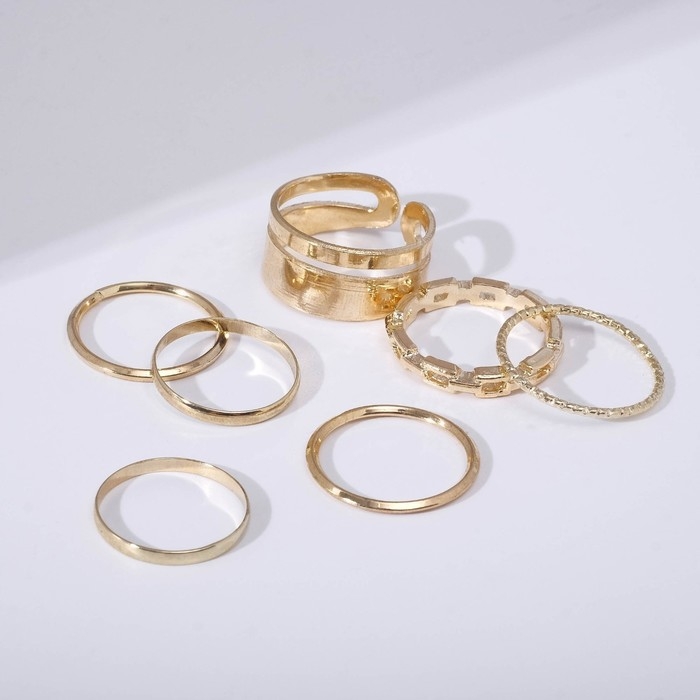 Набор колец 7 штук «Тонкость», размер МИКС, цвет золото Набор колец 7 штук «Тонкость», размер МИКС, цвет золото