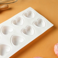 Форма для муссовых десертов и выпечки KONFINETTA &laquo;Сердца&raquo;, 30&times;17,5&times;3 см, 8 ячеек (6,2&times;6 см), цвет белый