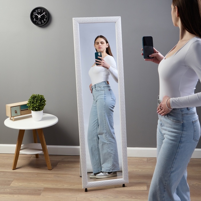 Зеркало напольное, в полный рост, 161 х 46 х 6см, белое Зеркало напольное, в полный рост, 161 х 46 х 6см, белое