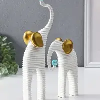 Сувенир полистоун "Слоны. Гофре" белый с золотом набор 2 шт 5х10х16,5 5,5х16,5х29,5 см