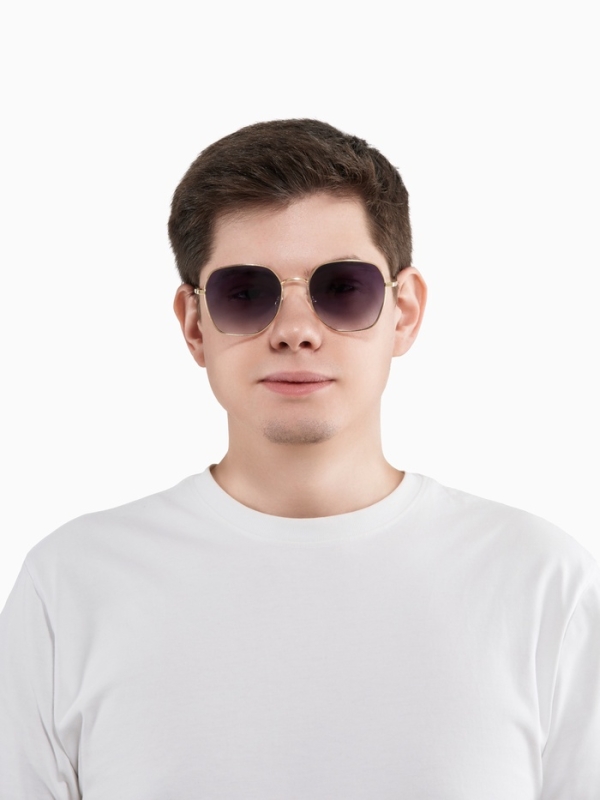 Очки солнцезащитные uv 400, дужка 13.1 см, ширина 12.4 см, линза 5.1&times;5.3 см