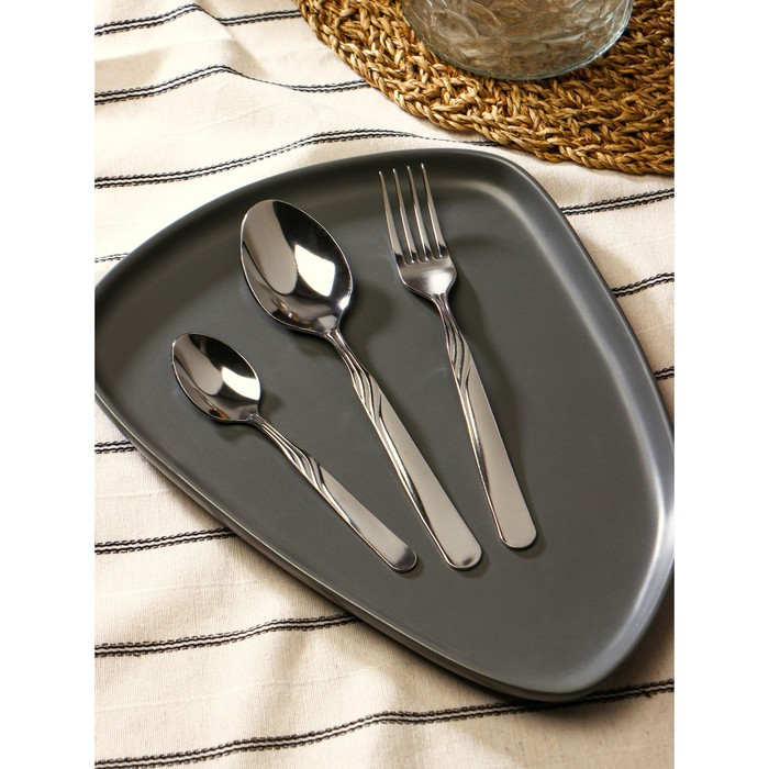 Набор столовых приборов &laquo;София&raquo;, 18 предметов, толщина 1,8 мм, картонная коробка, цвет серебряный