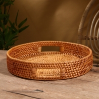 Поднос круглый 35х6 см, ротанг