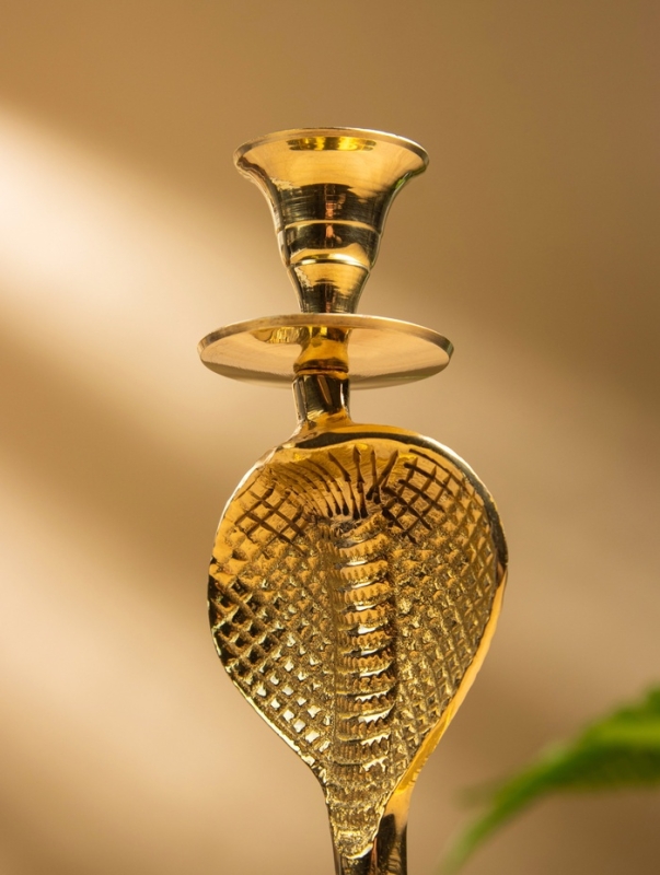 Подсвечник &laquo;Золотая кобра&raquo;, латунь, 8.5&times;11&times;12.5 см