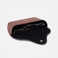 Футляр для очков на кнопке, 16&times;3.5&times;6.5 см, коричневый