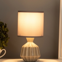 Лампа настольная "Центр" 40Вт Е14 серый 12х12х24см