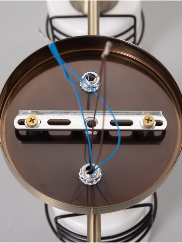 Люстра "Кипр" 3х40Вт Е27 латунь/черный 52х26х26см