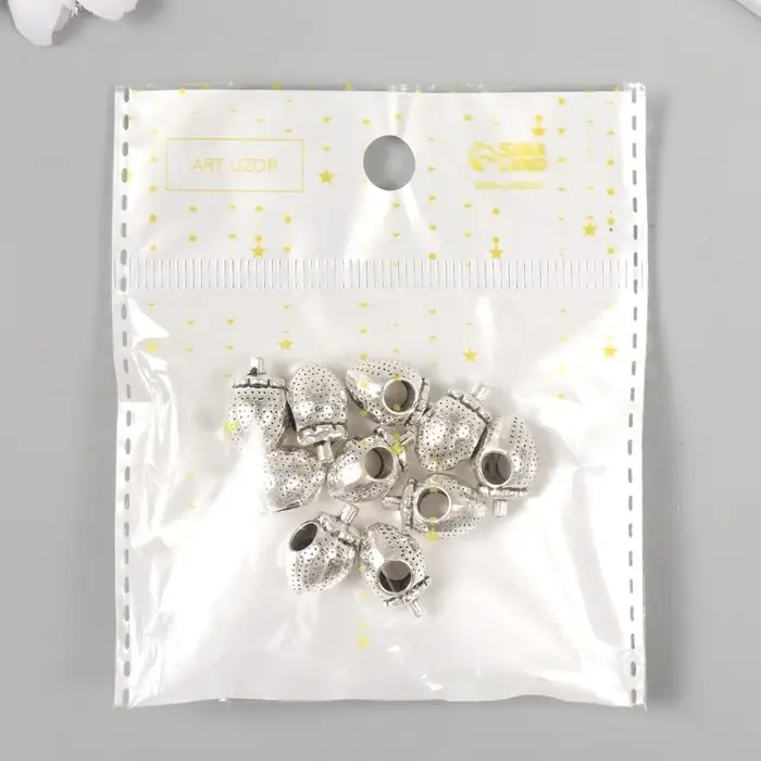 Бусина для творчества металл "Клубника" серебро 0,9х1,6 см