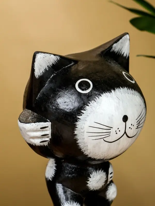 Сувенир "Кот рыбак" дерево 10х10х16 см, цв. чёрно-белый