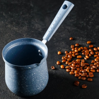 Турка Доляна &laquo;Мрамор грэй&raquo;, 450 мл, d=9 см, 20&times;9&times;14 см, пластиковая ручка, антипригарное покрытие, индукция, цвет серый