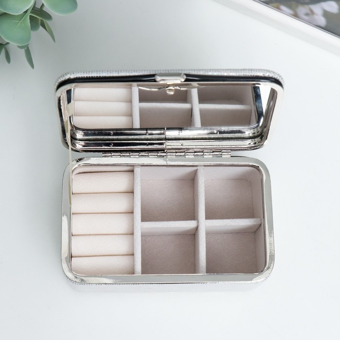 Шкатулка кожзам для украшений "Мелкие квадратики. Серебро" 6х7х12 см