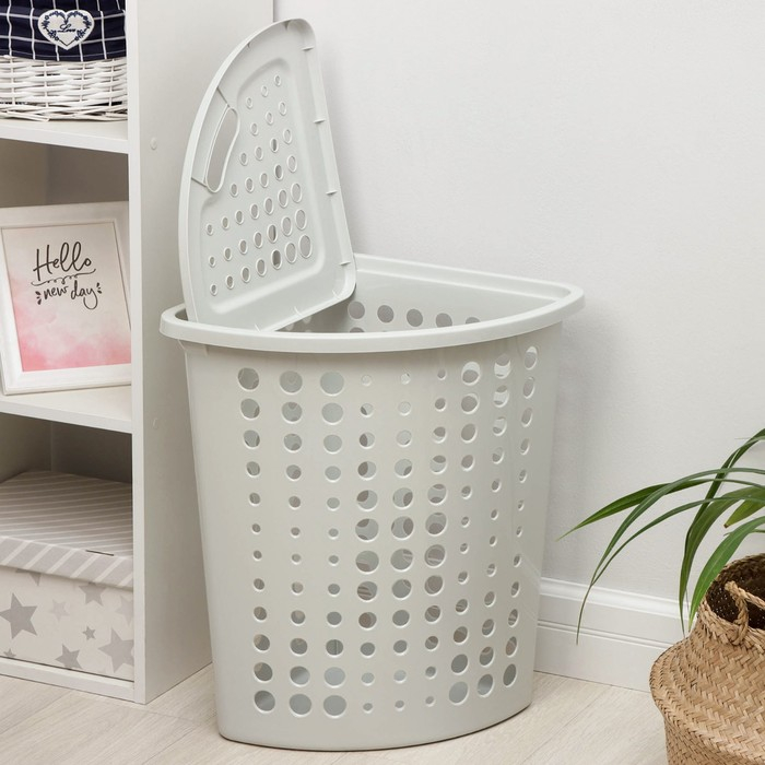 Корзина для белья угловая с крышкой &laquo;Молетта&raquo;, 45 л, 40&times;51&times;54 см, цвет светло-серый