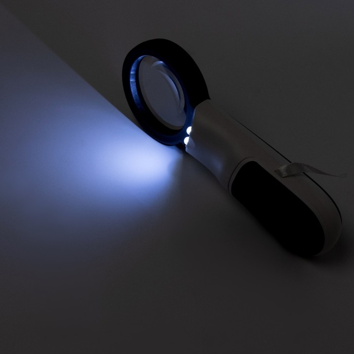 Лупа классическая, линза 45мм, подсветка Лупа классическая, линза 45мм, подсветка