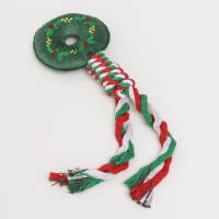 Игрушка пищащая, мягкая для собак "Новогодний пончик" с канатом, 32 см Игрушка пищащая, мягкая для собак "Новогодний пончик" с канатом, 32 см