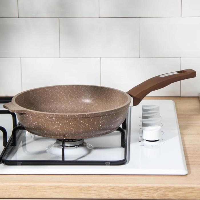 Сковорода &laquo;Гранит Brown&raquo;, d=22 см, пластиковая ручка, антипригарное покрытие, цвет коричневый