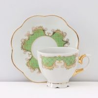 Сервиз кофейный фарфоровый «Симфония», 15 предметов: кофейник 800 мл, сахарница 400 мл, сливочник 180 мл, чашка кофейная 110 мл, блюдце d=12 см Сервиз кофейный фарфоровый «Симфония», 15 предметов: кофейник 800 мл, сахарница 400 мл, сливочник 180 мл, чашка кофейная 110 мл, блюдце d=12 см