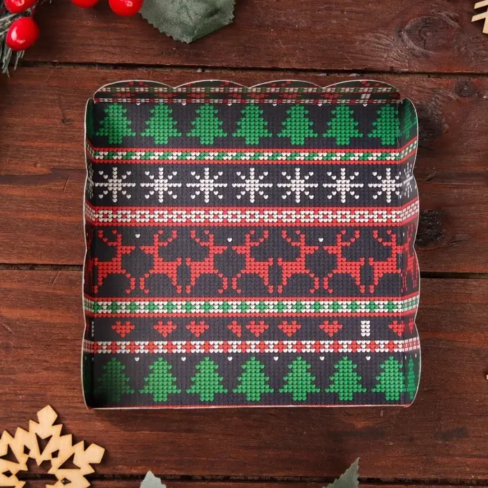 Коробка для печенья, кондитерская новогодняя упаковка, &laquo;Елочные украшения&raquo;, 12&times;12&times;3 см