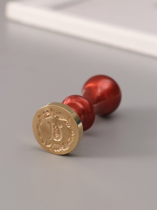 Печать для сургуча с пластиковой ручкой Печать для сургуча с пластиковой ручкой "Венок с буквой U" 2,5х2,5х6,3 см