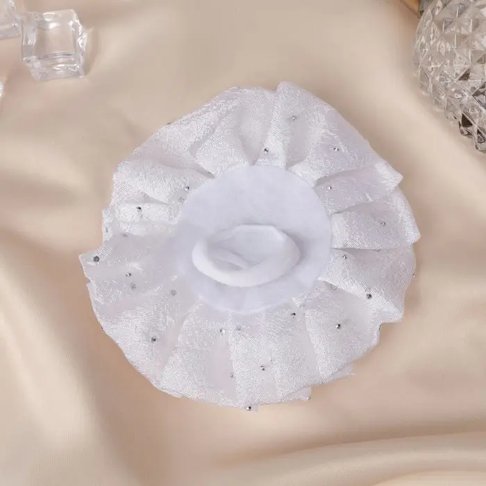 Резинка для волос бант &laquo;Школьница&raquo;, ромашка капельки, d=11 см, белая