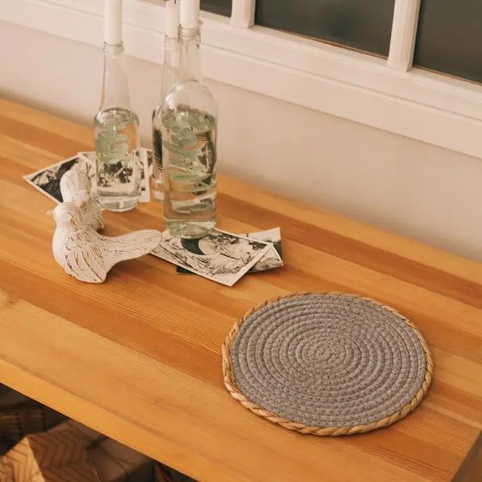 Салфетка сервировочная на стол Доляна &laquo;Мэг&raquo;, 25&times;25 см, цвет голубой