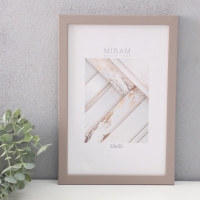 Фоторамка пластик "МИРАМ" 20х30 св. коричневый