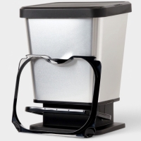 Контейнер для мусора с педалью "Металл" 20л