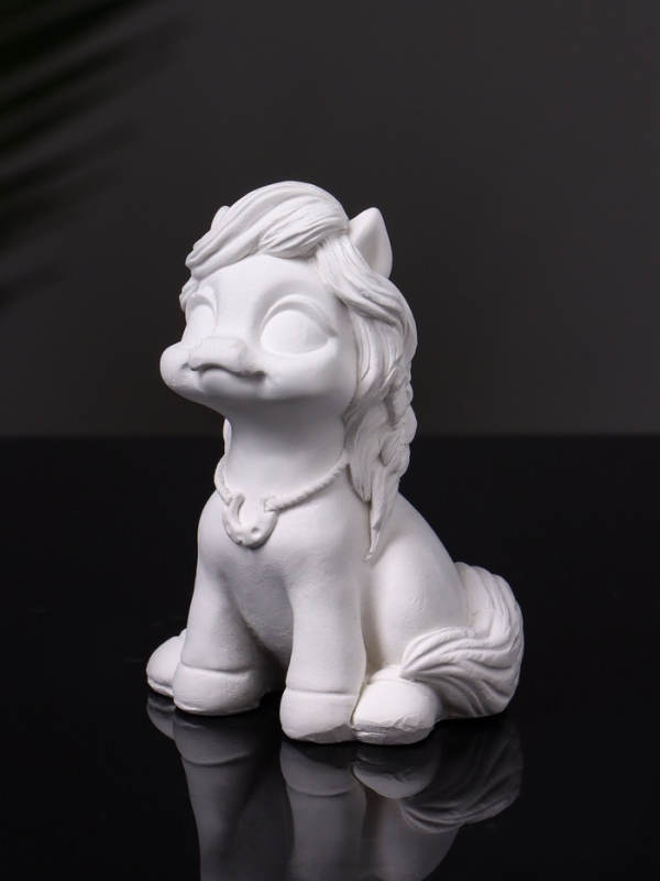 Статуэтка "Пони с подковой" 8х5х5 см, натуральный