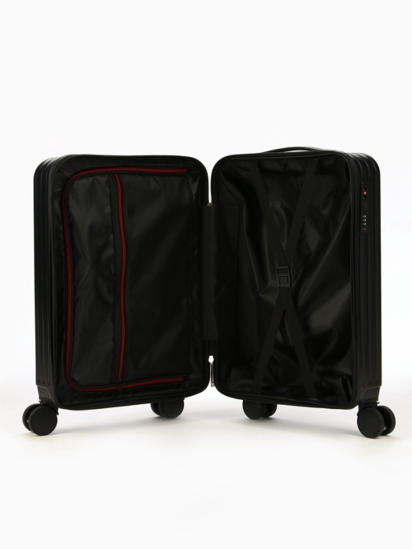 Чемодан 20", PС, 34*22*56, отд на молнии, код замок, 4 колеса, черный