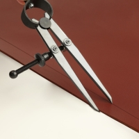 Кронциркуль для кожи, разметочный, 100 мм, 15 &times; 8 см, цвет серебряный/чёрный