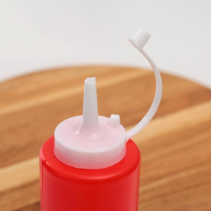 Ёмкость для соуса, 400 мл, 6×19 см, цвет красный Ёмкость для соуса, 400 мл, 6×19 см, цвет красный