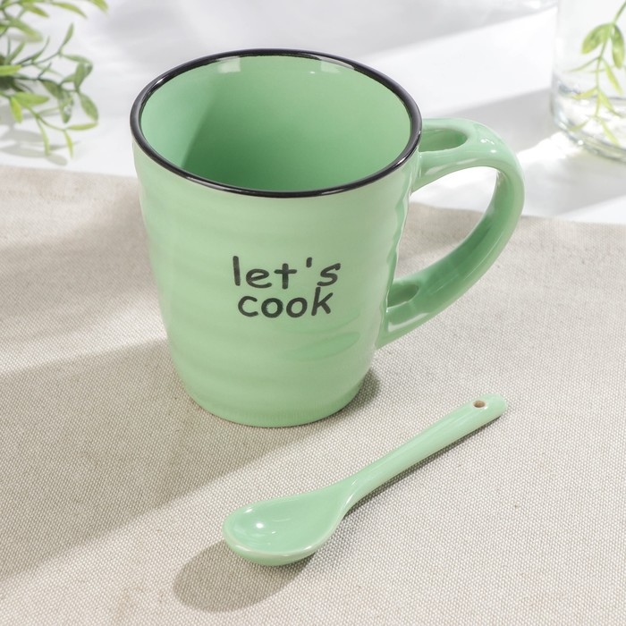 Кружка керамическая с ложкой Доляна &laquo;Ноель&raquo;, 280 мл, цвет зелёный