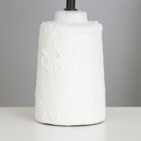 Лампа настольная "Мирана" 1х40Вт Е14 белый 18х18х34см Лампа настольная "Мирана" 1х40Вт Е14 белый 18х18х34см