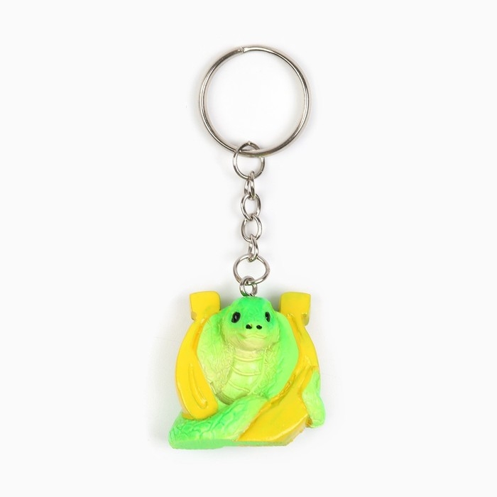 Новогодний брелок для ключей, объемный &laquo;Новый год: Змея с подковой&raquo; 3,2 х 8,5 см