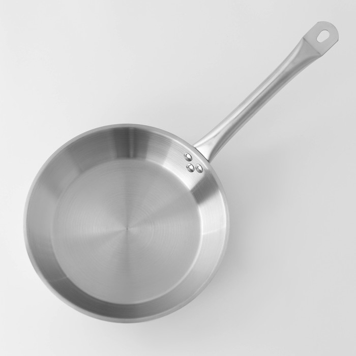 Сковорода из нержавеющей стали Hanna Kn&ouml;vell, d=26 см, h=5 см, толщина стенки 0,6 мм, длина ручки 25 см, индукция