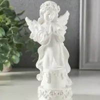 Сувенир полистоун свет "Белоснежная девушка-ангел с тортом" 7,6х8,5х16,3 см