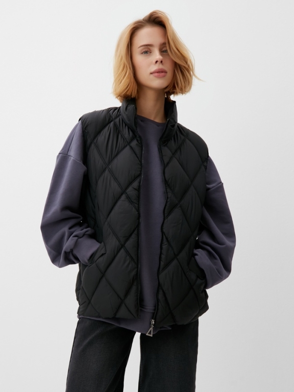 Жилет женский на молнии Collorista, цвет черный, р-р 46