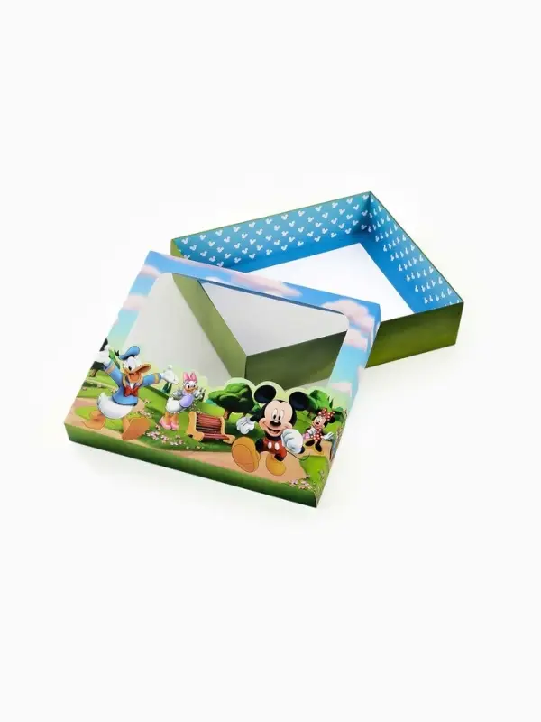 Коробка подарочная &laquo;Друзья&raquo;, 23.5 &times; 20.5 &times; 5.5 см